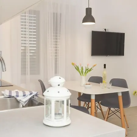 Apartament New Near 123