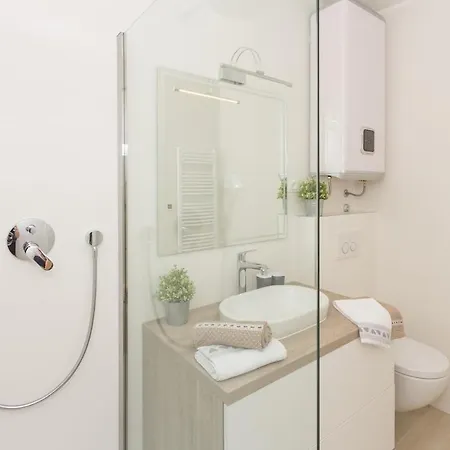New Near 123 Appartement