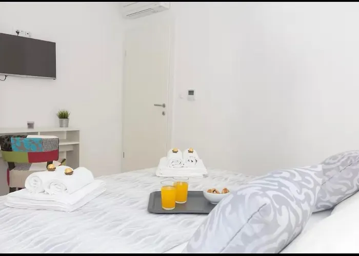 New Near 123 Apartment