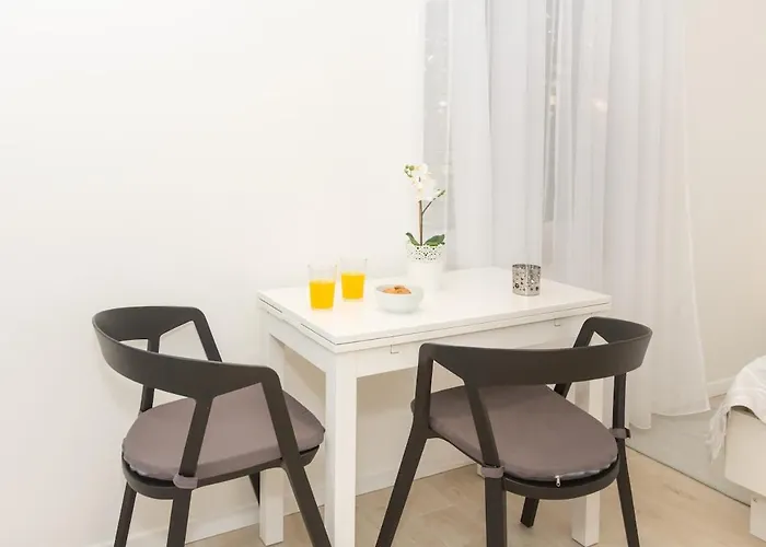 Apartment New Near 123 Split